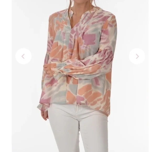 Entro Never Felt So Loved Top In Peach Splatter - Picture 2 of 8